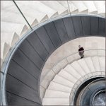 404 - LOUVRE SPIRAL - KIRKHOPE LINDA - united kingdom